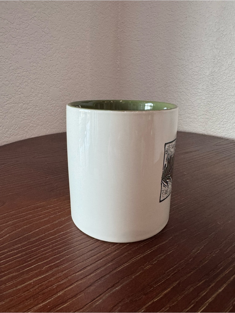 Eddie Bauer Ceramic Coffee Mug with Green Handle, Pine Snowflake Winter Graphic - Picture 4 of 9